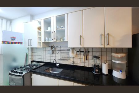 Apartamento para alugar com 85m², 1 quarto e 1 vaga Apartamento para alugar com 85m², 1 quarto e 1 vagaCozinha - Armários