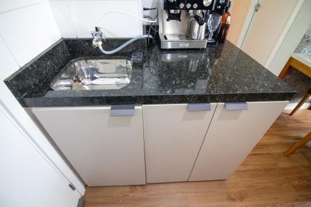 Apartamento à venda com 32m², 2 quartos e sem vaga Apartamento à venda com 32m², 2 quartos e sem vagaÁrea de Serviço