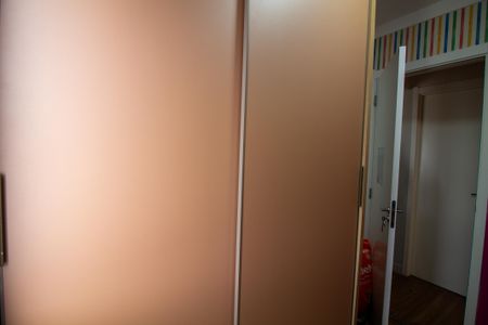 Quarto 1 de apartamento para alugar com 2 quartos, 32m² em Vila Socorro, São Paulo