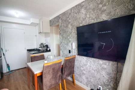 Apartamento à venda com 32m², 2 quartos e sem vaga Apartamento à venda com 32m², 2 quartos e sem vagaSala