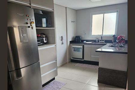 Apartamento à venda com 68m², 1 quarto e 2 vagas