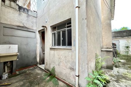 Casa à venda com 180m², 2 quartos e 1 vaga Casa à venda com 180m², 2 quartos e 1 vagaÁrea de Serviço