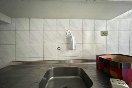 Casa à venda com 180m², 2 quartos e 1 vaga Casa à venda com 180m², 2 quartos e 1 vagaCozinha