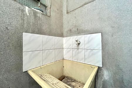 Casa à venda com 180m², 2 quartos e 1 vaga Casa à venda com 180m², 2 quartos e 1 vagaÁrea de Serviço