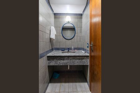 Casa para alugar com 220m², 3 quartos e 2 vagas Casa para alugar com 220m², 3 quartos e 2 vagasLavabo