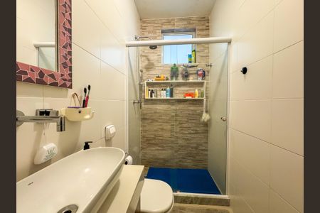 Apartamento à venda com 95m², 3 quartos e 1 vaga Apartamento à venda com 95m², 3 quartos e 1 vagaBanheiro social