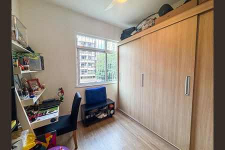 Apartamento à venda com 95m², 3 quartos e 1 vaga Apartamento à venda com 95m², 3 quartos e 1 vagaQuarto 3