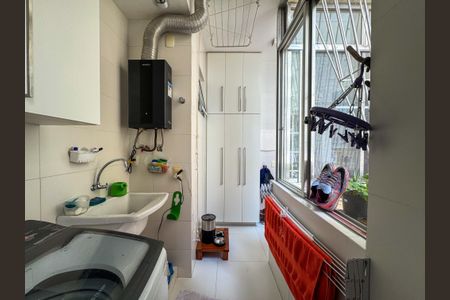 Apartamento à venda com 95m², 3 quartos e 1 vaga Apartamento à venda com 95m², 3 quartos e 1 vagaÁrea de serviço