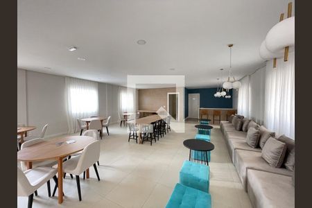 Apartamento para alugar com 35m², 2 quartos e sem vaga Apartamento para alugar com 35m², 2 quartos e sem vagaÁrea comum - Salão de festas