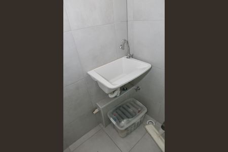 Apartamento para alugar com 35m², 2 quartos e sem vaga Apartamento para alugar com 35m², 2 quartos e sem vagaCozinha e Área de Serviço