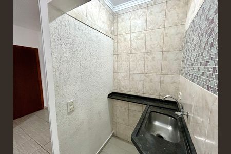 Studio para alugar com 40m², 1 quarto e sem vaga Studio para alugar com 40m², 1 quarto e sem vagaCozinha