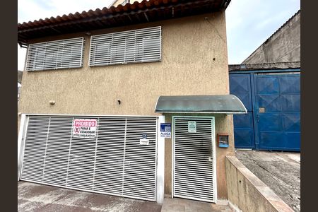 Studio para alugar com 40m², 1 quarto e sem vaga Studio para alugar com 40m², 1 quarto e sem vagaFachada