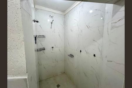 Studio para alugar com 40m², 1 quarto e sem vaga Studio para alugar com 40m², 1 quarto e sem vagaBanheiro Social