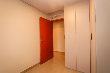 Apartamento à venda com 117m², 3 quartos e 3 vagas Apartamento à venda com 117m², 3 quartos e 3 vagasQuarto 1