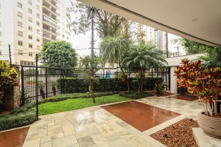 Apartamento à venda com 117m², 3 quartos e 3 vagas Apartamento à venda com 117m², 3 quartos e 3 vagasÁrea comum