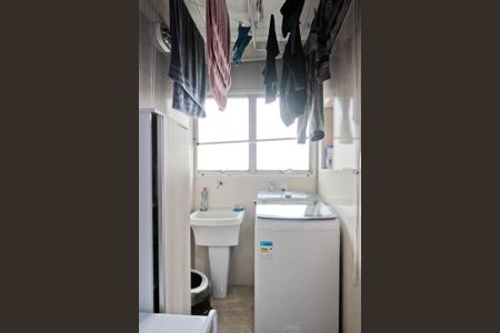 Apartamento à venda com 62m², 2 quartos e 1 vaga Apartamento à venda com 62m², 2 quartos e 1 vagaÁrea de Serviço