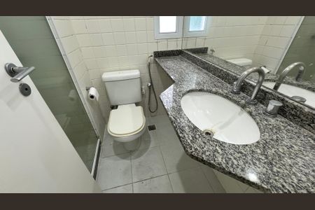 Apartamento à venda com 68m², 2 quartos e 1 vaga Apartamento à venda com 68m², 2 quartos e 1 vagaBanheiro quarto 2