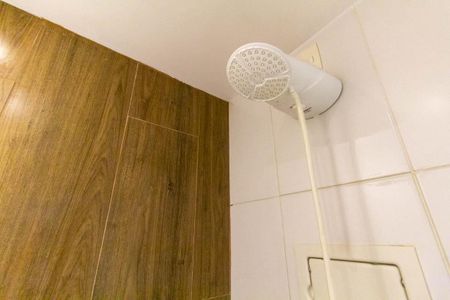 Studio para alugar com 28m², 1 quarto e 1 vaga Studio para alugar com 28m², 1 quarto e 1 vagaBanheiro