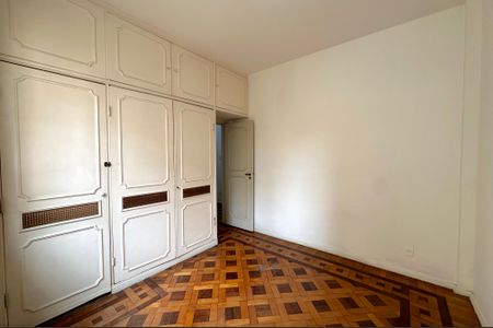 Apartamento para alugar com 342m², 3 quartos e 1 vaga Apartamento para alugar com 342m², 3 quartos e 1 vagaQuarto 3