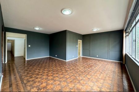 Apartamento para alugar com 342m², 3 quartos e 1 vaga Apartamento para alugar com 342m², 3 quartos e 1 vagaSala