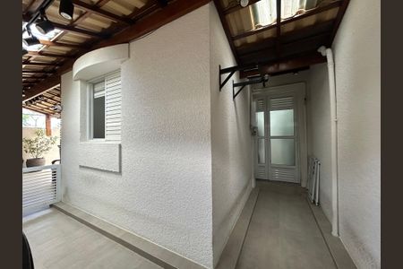 Apartamento à venda com 91m², 2 quartos e 1 vagaÁrea de Serviço