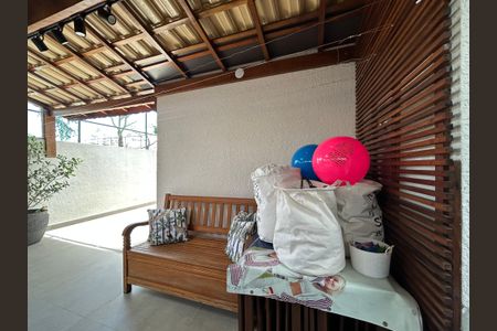 Apartamento à venda com 91m², 2 quartos e 1 vagaÁrea gourmet