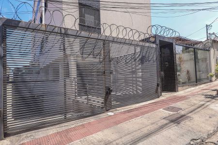 Apartamento à venda com 80m², 3 quartos e 2 vagas Apartamento à venda com 80m², 3 quartos e 2 vagasFachada