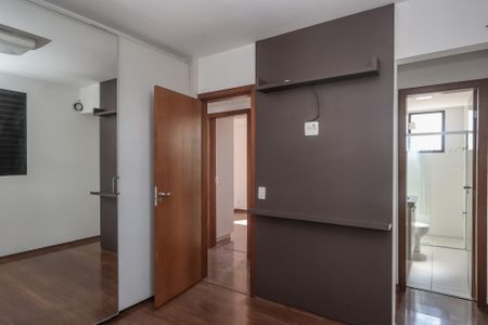 Apartamento à venda com 80m², 3 quartos e 2 vagas Apartamento à venda com 80m², 3 quartos e 2 vagasQuarto 3