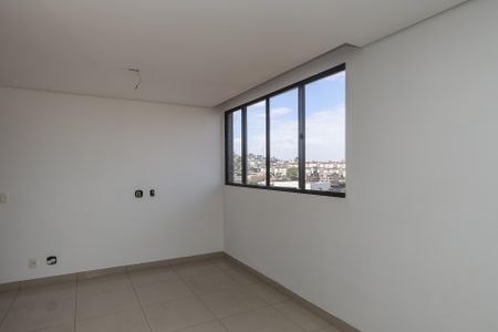 Sala de apartamento à venda com 3 quartos, 80m² em Floramar, Belo Horizonte
