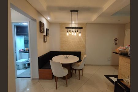 Sala de apartamento para alugar com 2 quartos, 65m² em Saúde, São Paulo