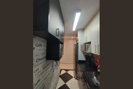 Apartamento para alugar com 65m², 2 quartos e 1 vagaCozinha