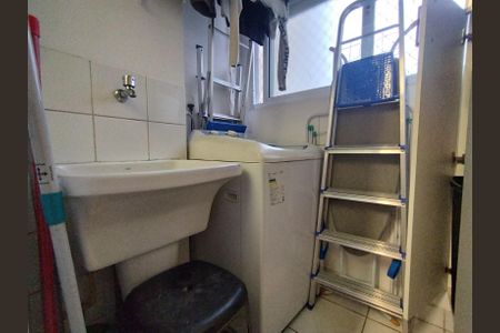 Apartamento para alugar com 65m², 2 quartos e 1 vagaÁrea de Serviço