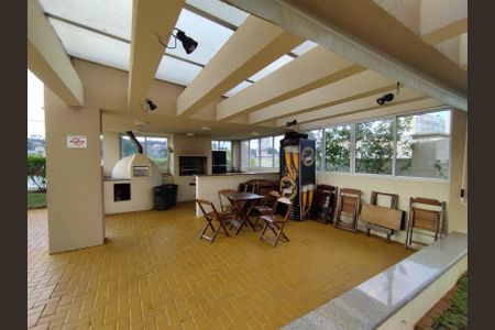 Apartamento para alugar com 65m², 2 quartos e 1 vagaÁrea comum - Churrasqueira