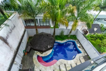 Casa de condomínio à venda com 725m², 5 quartos e 7 vagasVista da Varanda da Suíte 4 e 5