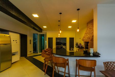 Casa de condomínio à venda com 725m², 5 quartos e 7 vagasEspaço Gourmet