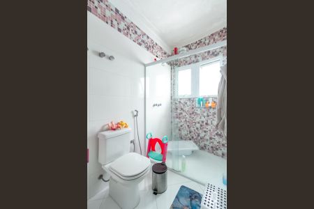 Casa de condomínio à venda com 725m², 5 quartos e 7 vagasBanheiro da Suíte 1