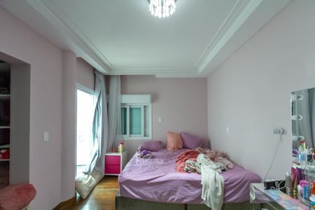 Casa de condomínio à venda com 725m², 5 quartos e 7 vagasSuíte 1