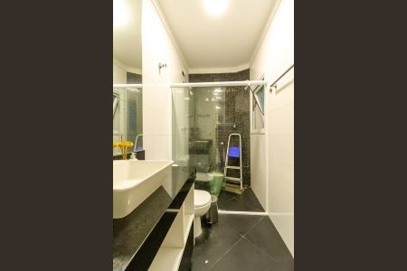 Casa de condomínio à venda com 725m², 5 quartos e 7 vagasBanheiro 