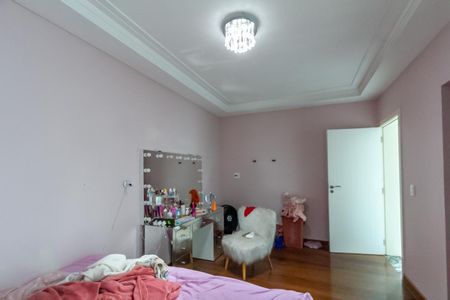 Casa de condomínio à venda com 725m², 5 quartos e 7 vagasSuíte 1