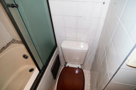 Apartamento à venda com 54m², 2 quartos e 1 vagaBanheiro Quarto 2 - Suíte