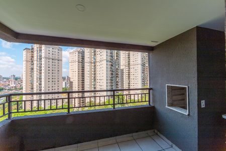 Apartamento à venda com 73m², 3 quartos e 1 vaga Apartamento à venda com 73m², 3 quartos e 1 vagaVaranda