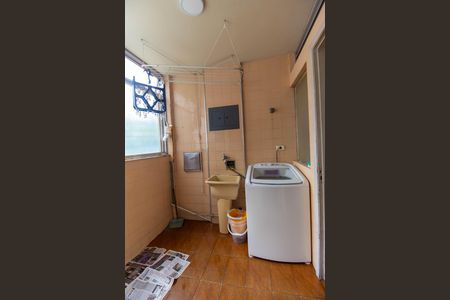 Apartamento à venda com 171m², 3 quartos e 1 vaga Apartamento à venda com 171m², 3 quartos e 1 vagaCozinha e Área de Serviço