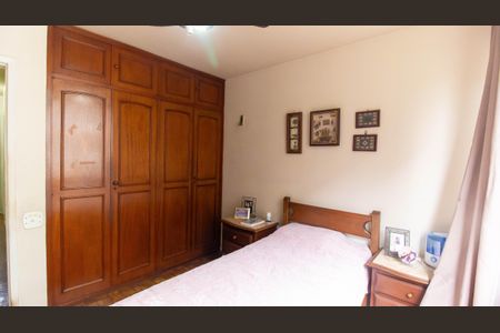 Apartamento à venda com 171m², 3 quartos e 1 vaga Apartamento à venda com 171m², 3 quartos e 1 vagaQuarto 1