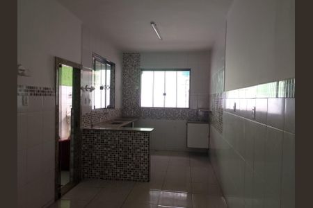 Casa à venda com 3 quartos, 211m² em Vila da Penha, Rio de Janeiro