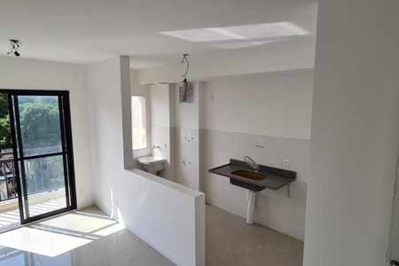 Apartamento à venda com 3 quartos, 64m² em Del Castilho, Rio de Janeiro