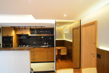 Apartamento para alugar com 75m², 2 quartos e 1 vaga Apartamento para alugar com 75m², 2 quartos e 1 vagaSala