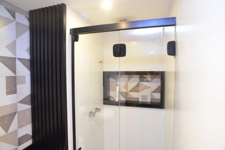 Apartamento para alugar com 75m², 2 quartos e 1 vaga Apartamento para alugar com 75m², 2 quartos e 1 vagaBanheiro da Suíte