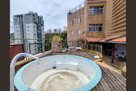 Apartamento à venda com 216m², 4 quartos e 2 vagas Apartamento à venda com 216m², 4 quartos e 2 vagasarea externa cobertura