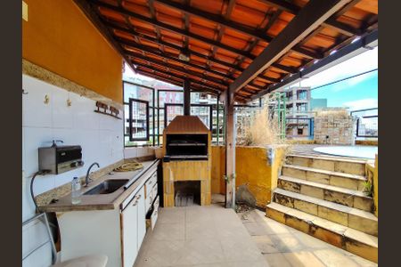 Apartamento à venda com 216m², 4 quartos e 2 vagas Apartamento à venda com 216m², 4 quartos e 2 vagasarea externa cobertura