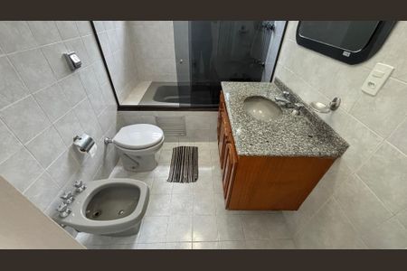 Casa à venda com 145m², 3 quartos e 2 vagasBanheiro